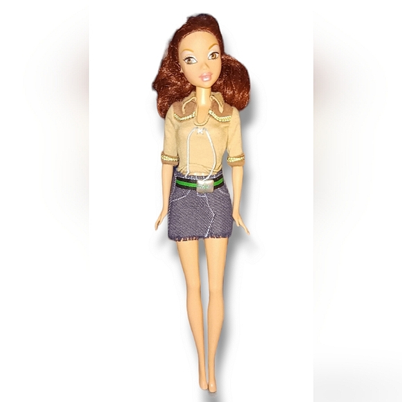 RARE MYSCENE CHELSEA REDHEAD DOLL WITH SUPER RARE OUTFIT - Picture 1 of 9